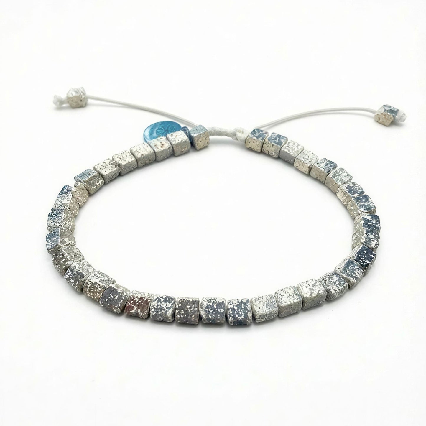 Pulsera Gaia | Piedras Volcanicas | Platino